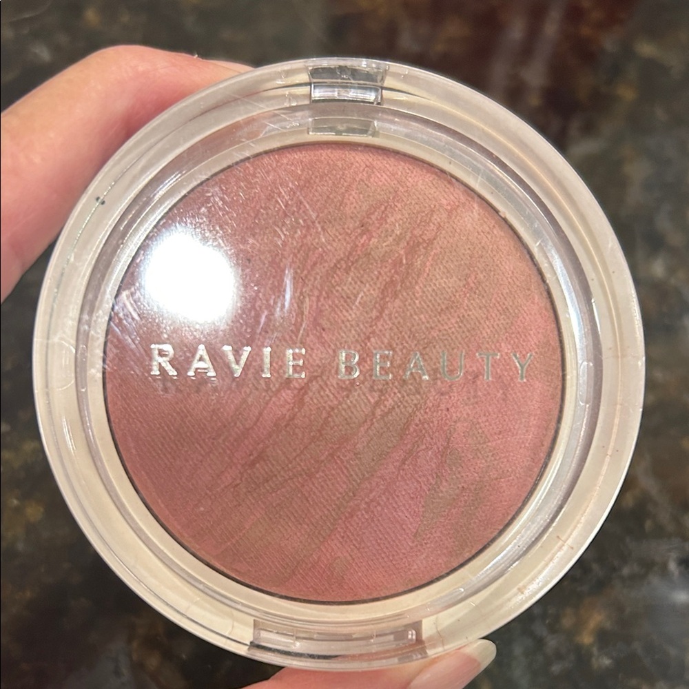 Ravie Beauty marbled blush in Paradise